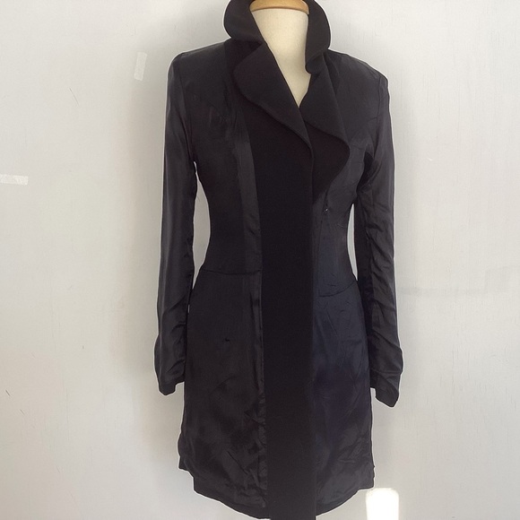 Tempo Paris long fitted power classic tailored two button lined black blazer 6 - Picture 6 of 10